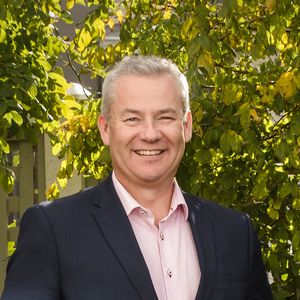 Photo of Steve Farrell