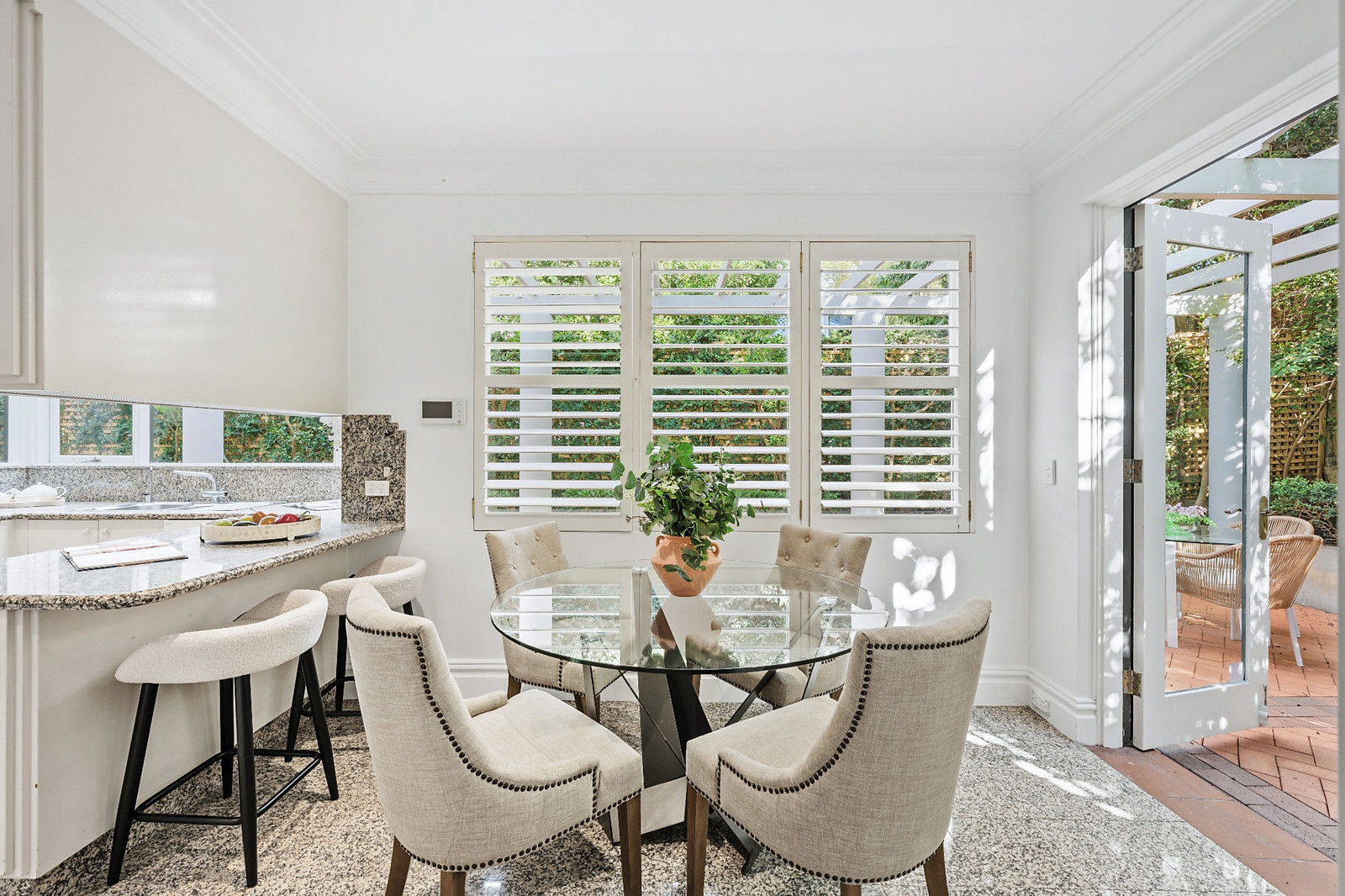 29 Etham Avenue, Darling Point Auction by Sydney Sotheby's International Realty - image 6
