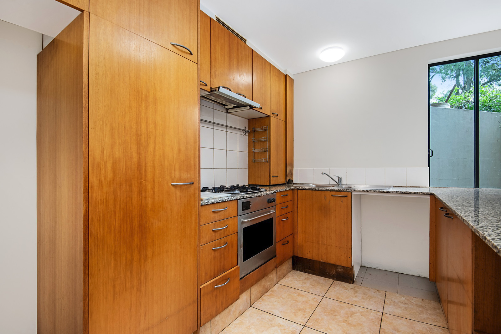 18/29-31 Cook Street, Glebe For Sale by Sydney Sotheby's International Realty - image 7