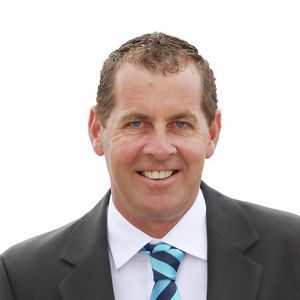 Photo of Damien Hollingsworth