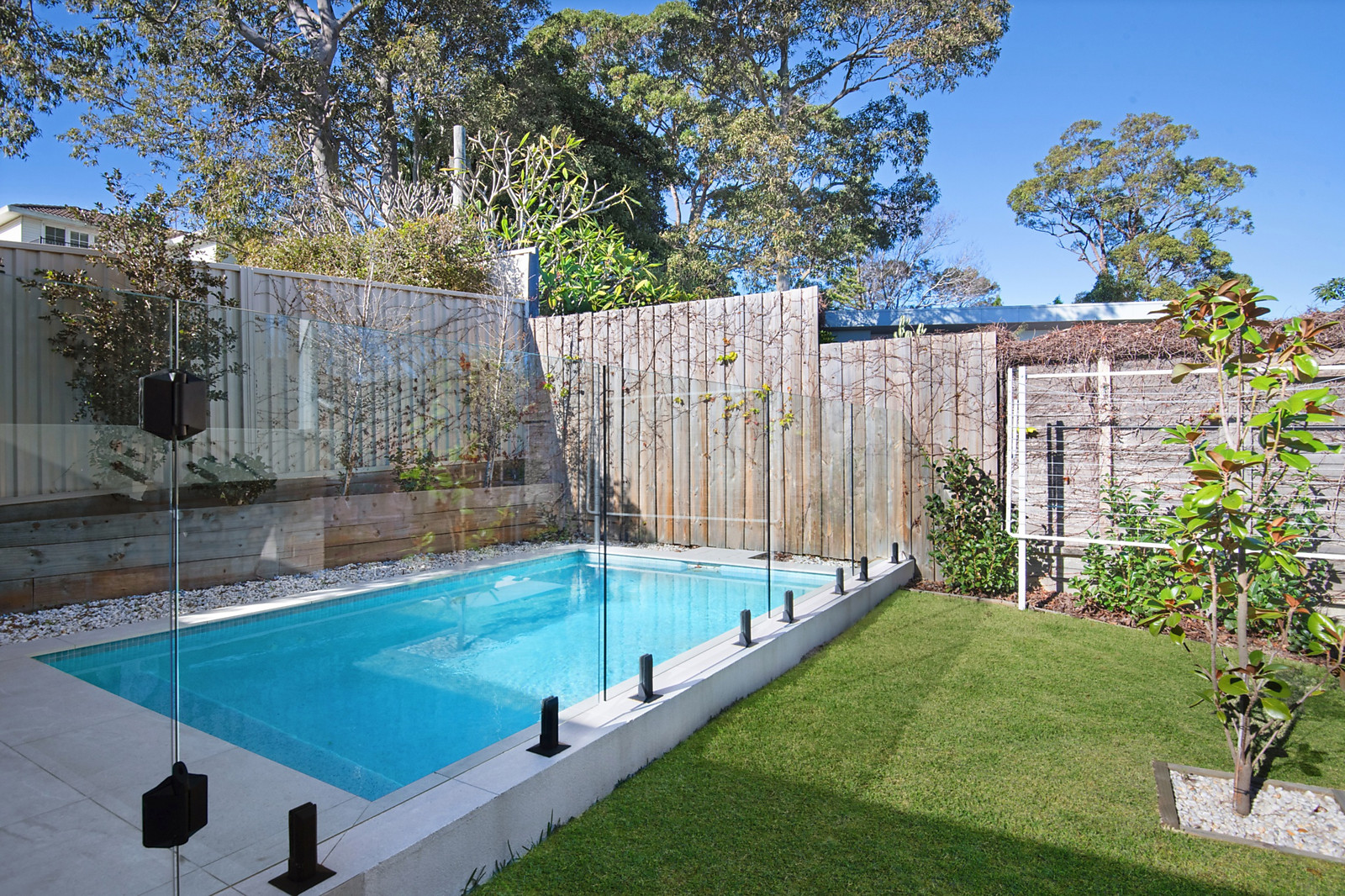 8B Yowie Avenue, Caringbah South Sold by Sydney Sotheby's International Realty - image 8