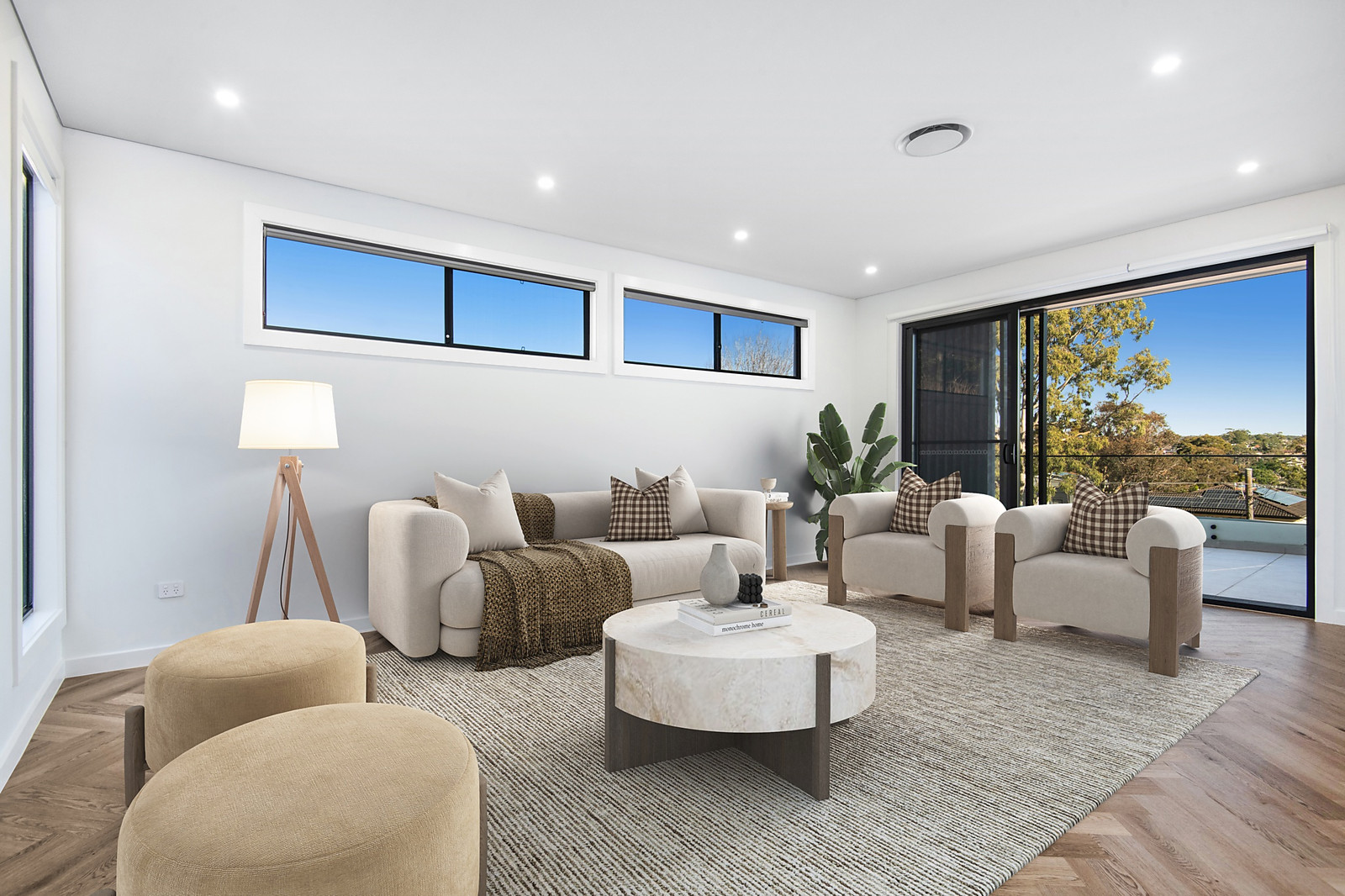8B Yowie Avenue, Caringbah South Sold by Sydney Sotheby's International Realty - image 3