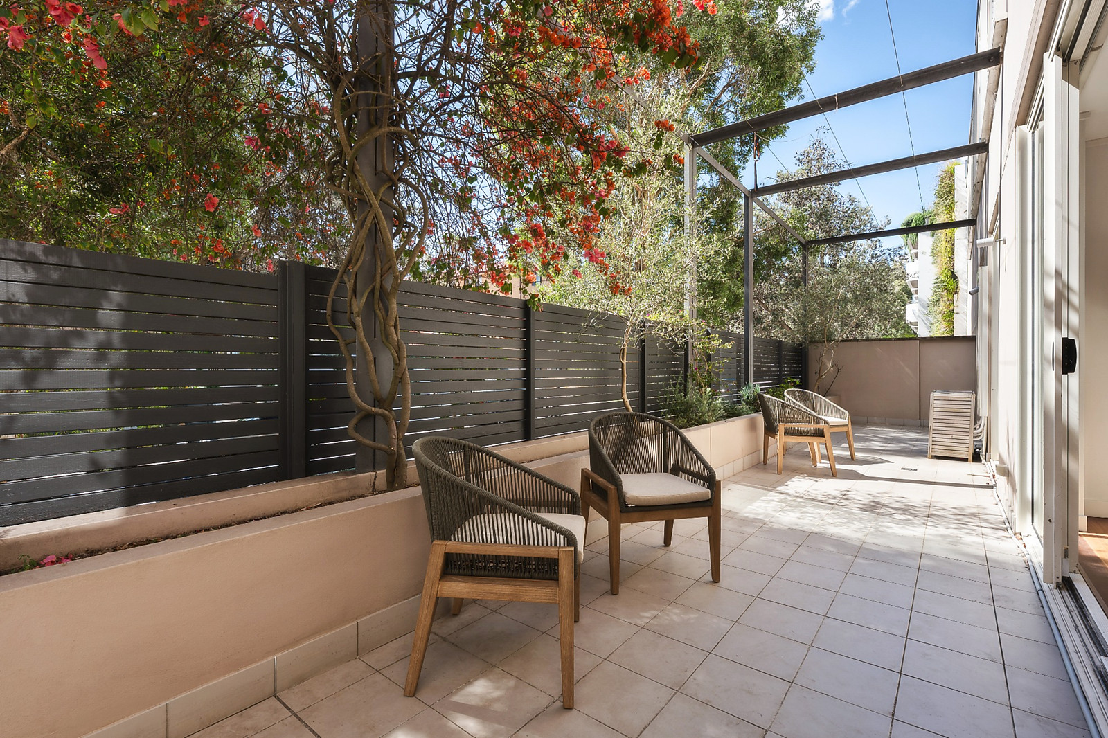 106/10 Jaques Avenue, Bondi Beach Auction by Sydney Sotheby's International Realty - image 4