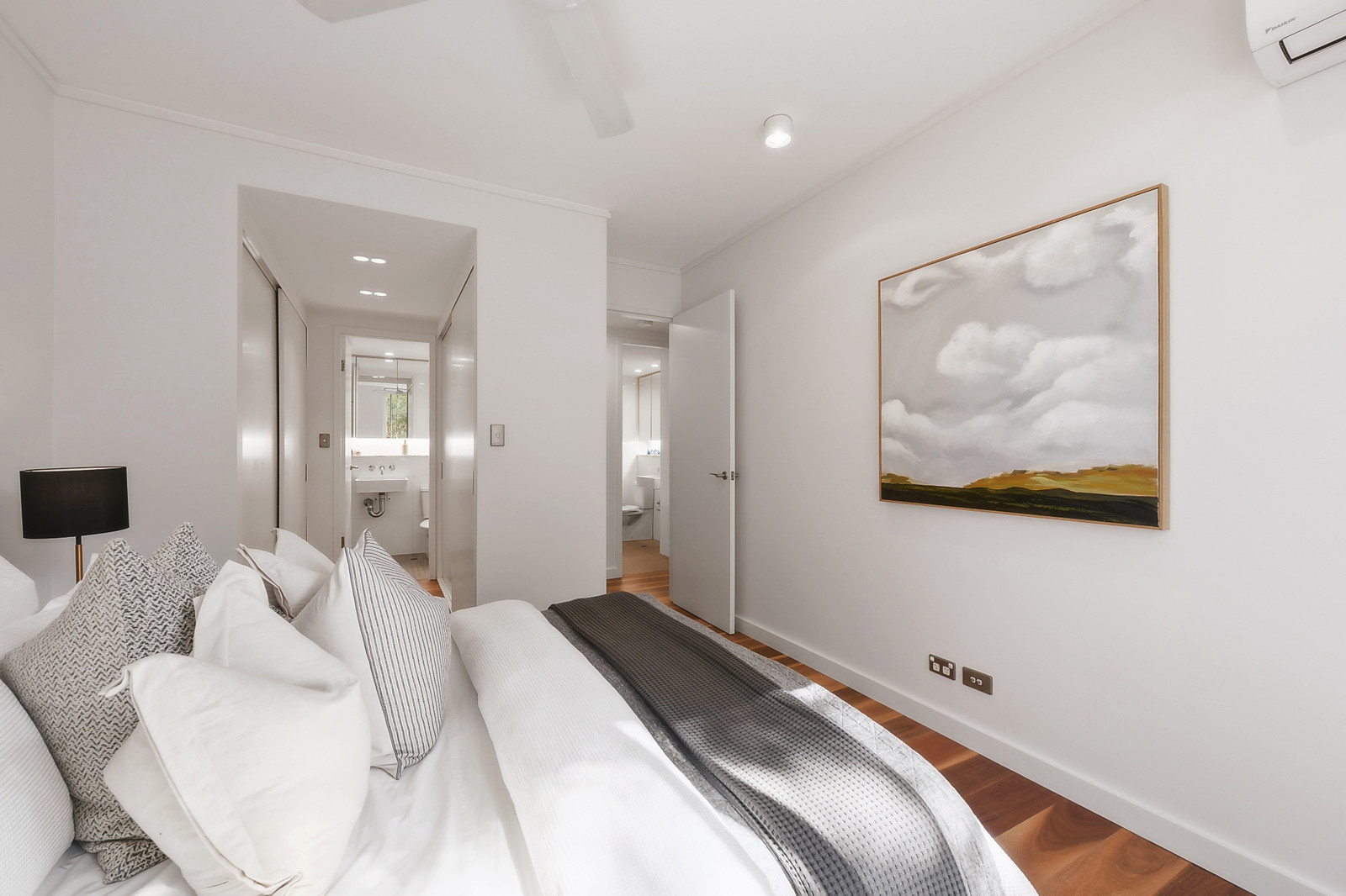 106/10 Jaques Avenue, Bondi Beach Auction by Sydney Sotheby's International Realty - image 9