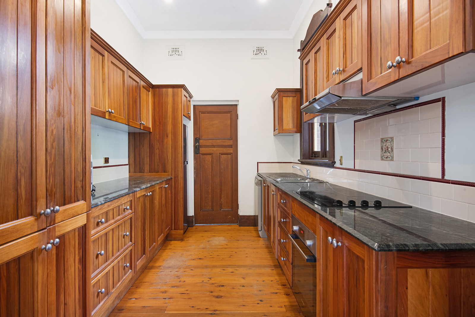 91 St Georges Crescent, Drummoyne For Sale by Sydney Sotheby's International Realty - image 7