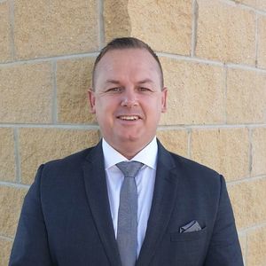 Photo of Scott Reeves