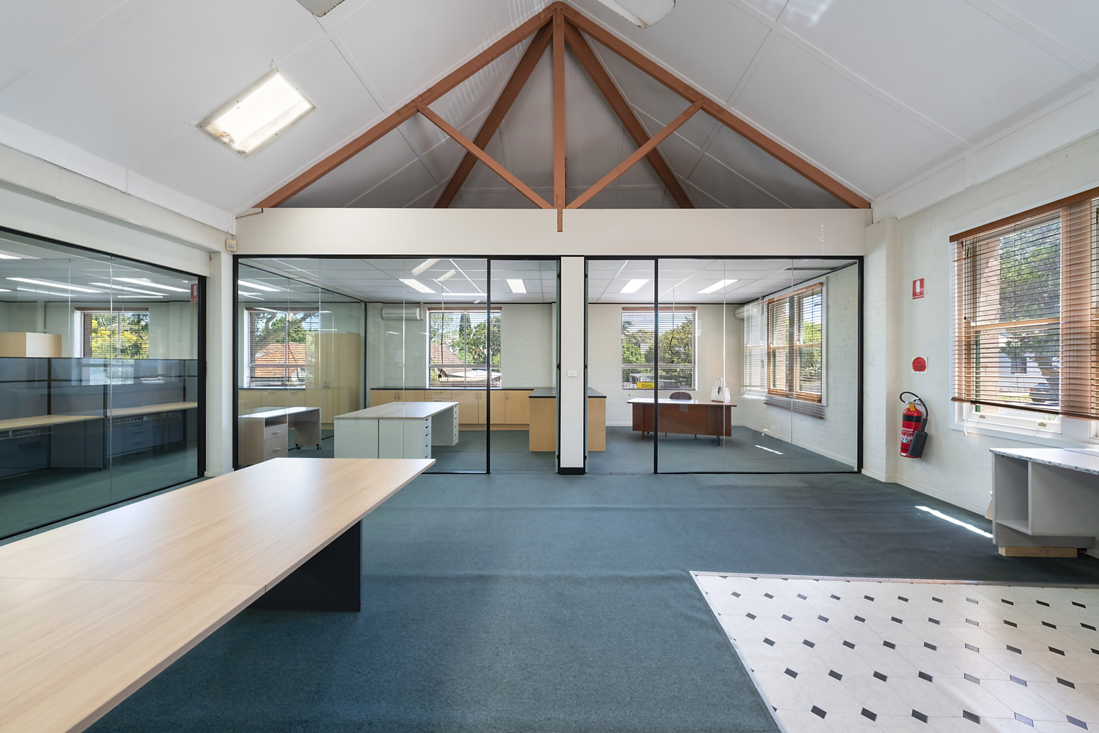 2, 111 Moore Street, Leichhardt For Sale by Sydney Sotheby's International Realty - image 5