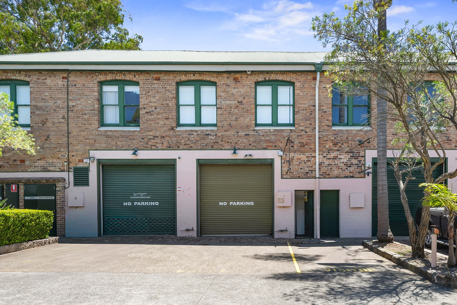 2, 111 Moore Street, Leichhardt For Sale by Sydney Sotheby's International Realty - image 3