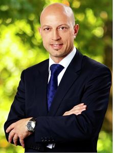 Photo of Claudio Perruzza