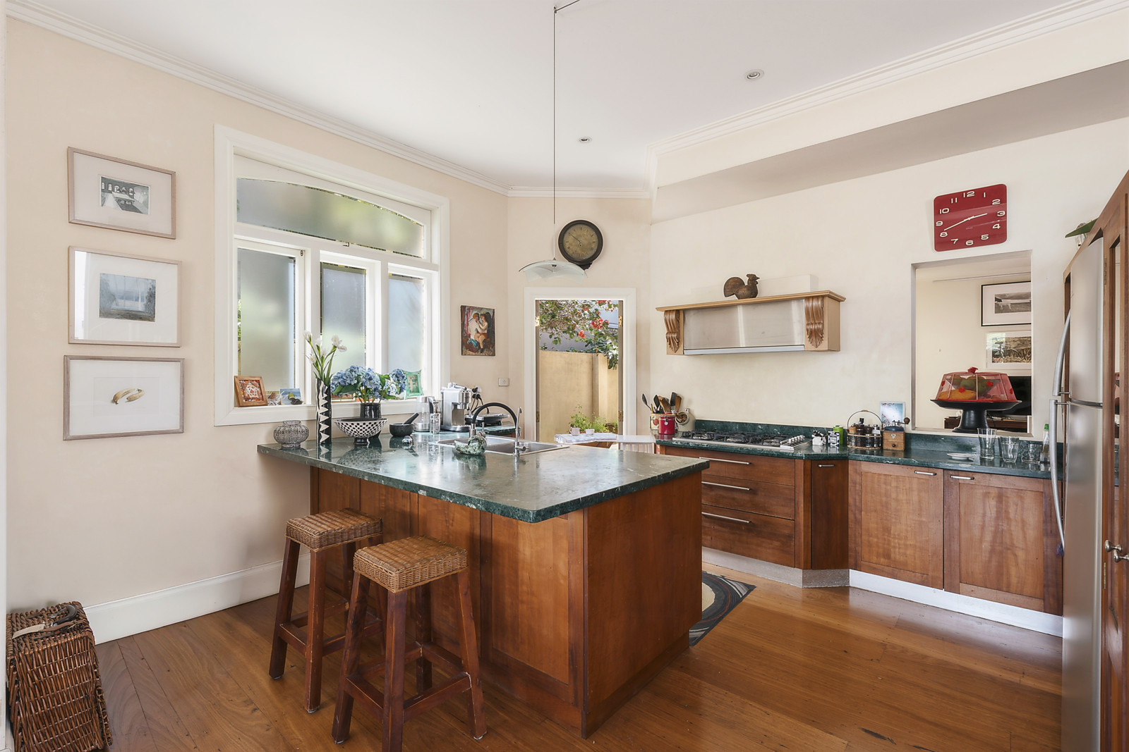 11 Henry Street, Queens Park Auction by Sydney Sotheby's International Realty - image 8