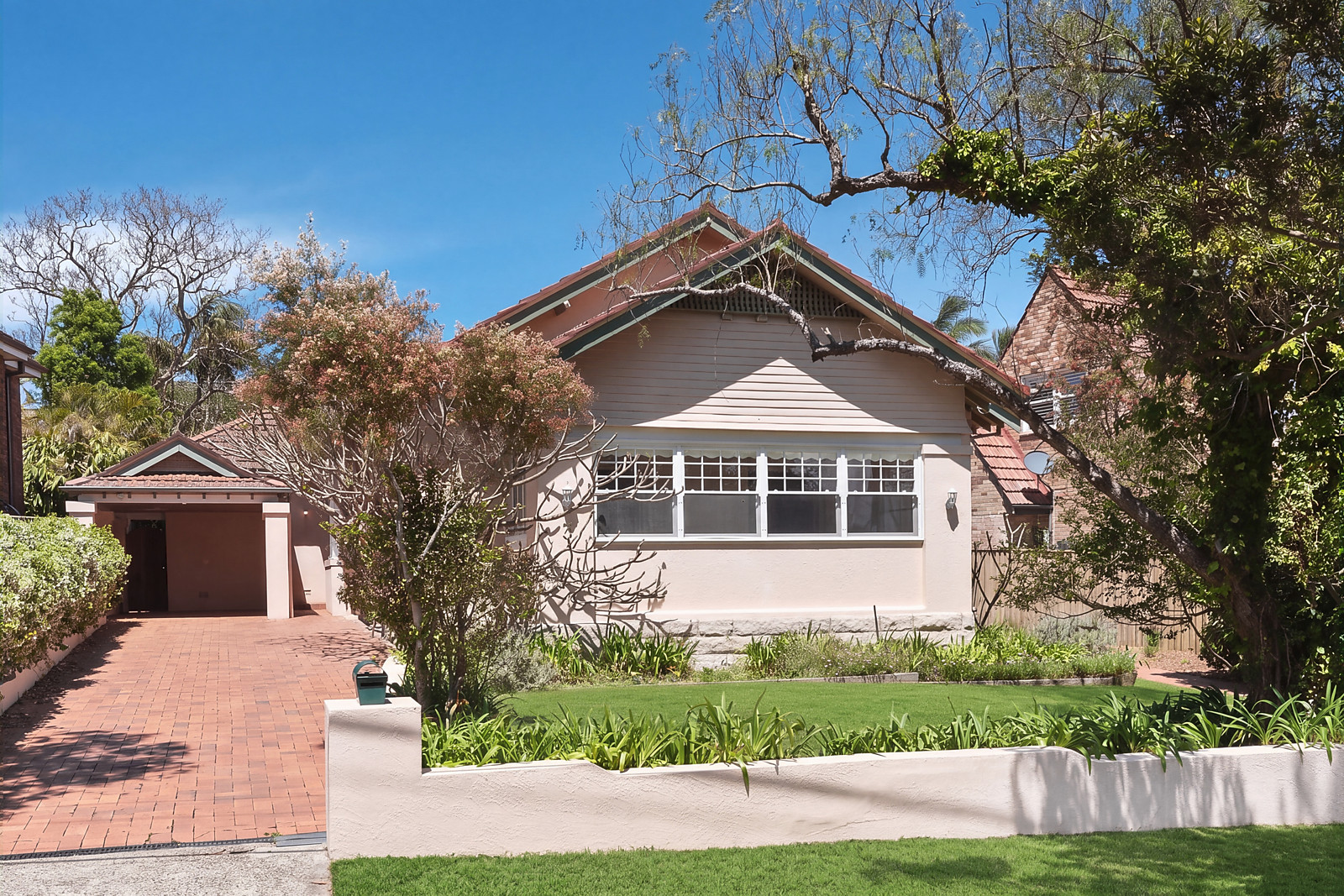 3 Alan Avenue, Seaforth For Sale by Sydney Sotheby's International Realty