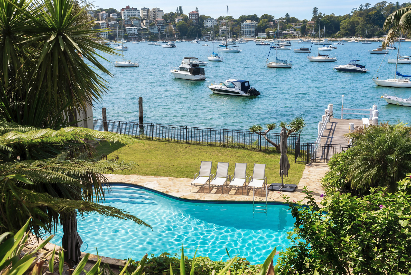 2A/27 Sutherland Crescent, Darling Point Auction by Sydney Sotheby's International Realty