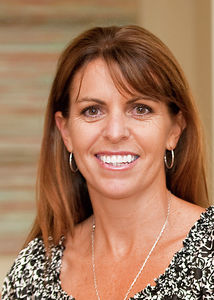 Photo of Christina Nipperess