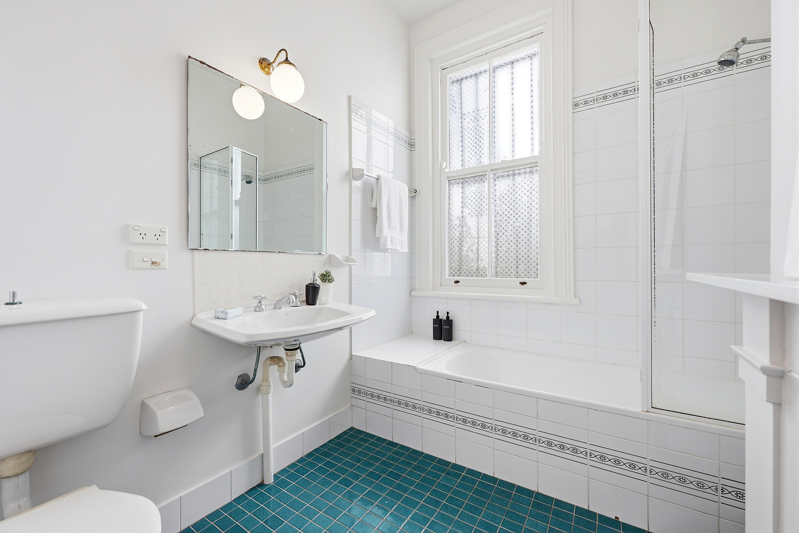 13 Harkness Street, Woollahra Auction by Sydney Sotheby's International Realty - image 13