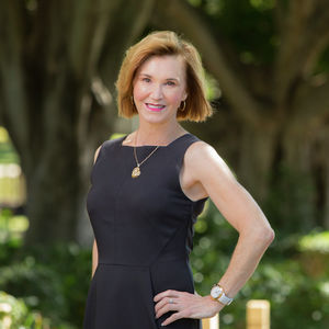 Photo of Deb Maguire