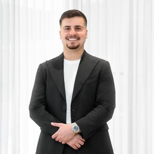 Photo of Felix Kerameas