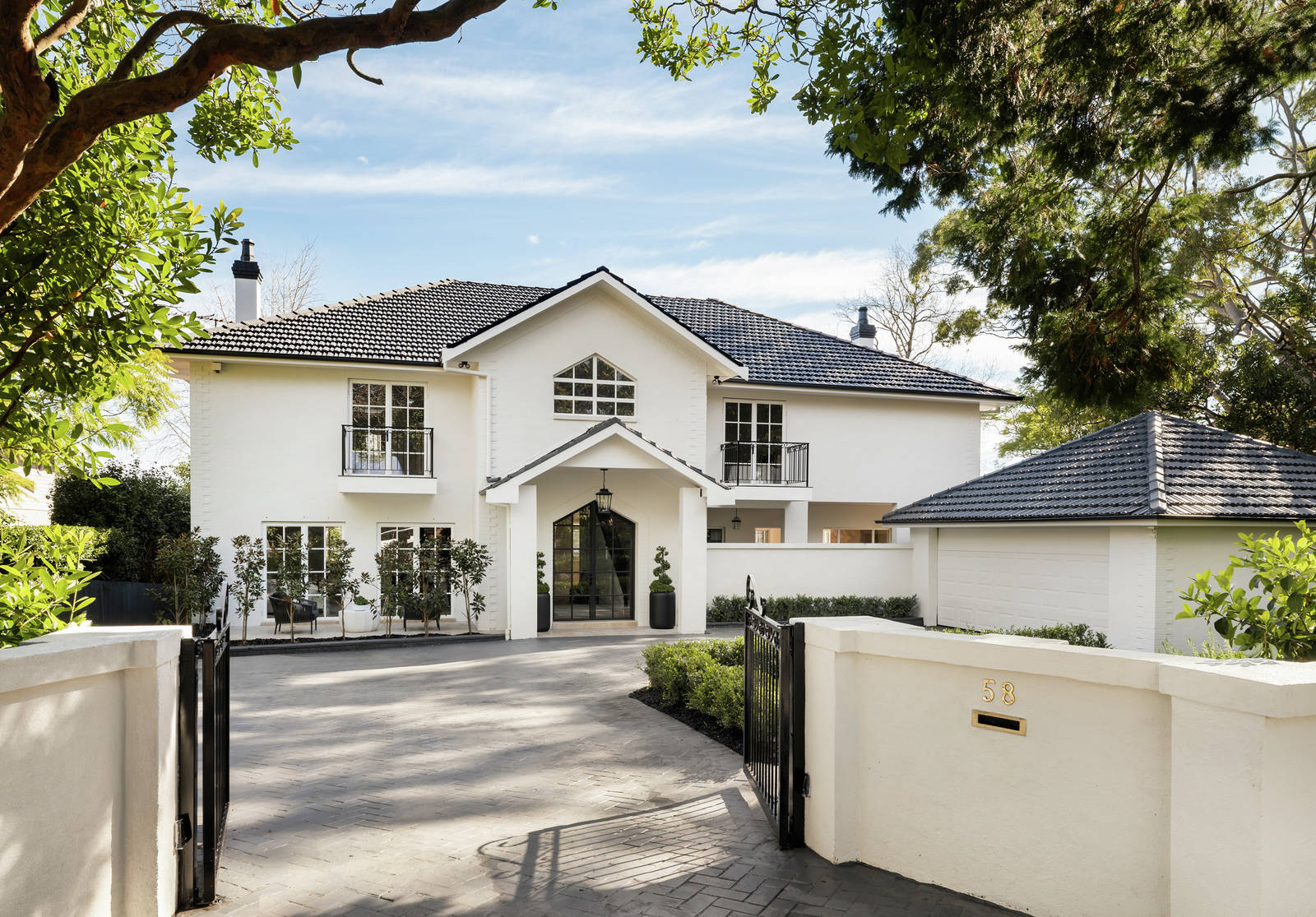 58 Ku-ring-gai Avenue, Turramurra For Sale by Sydney Sotheby's International Realty - image 2