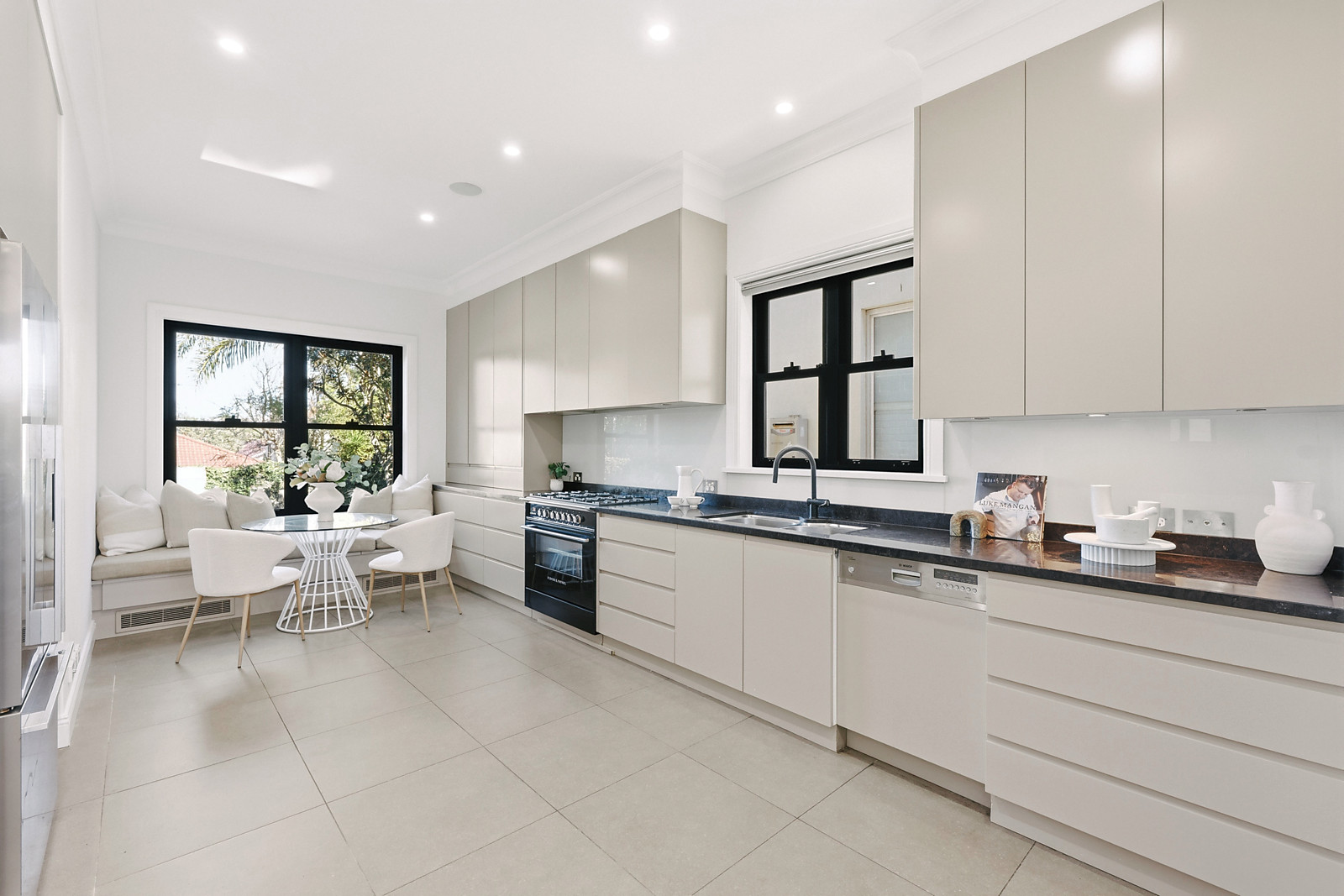53 Gilgandra Road, North Bondi For Sale by Sydney Sotheby's International Realty - image 19