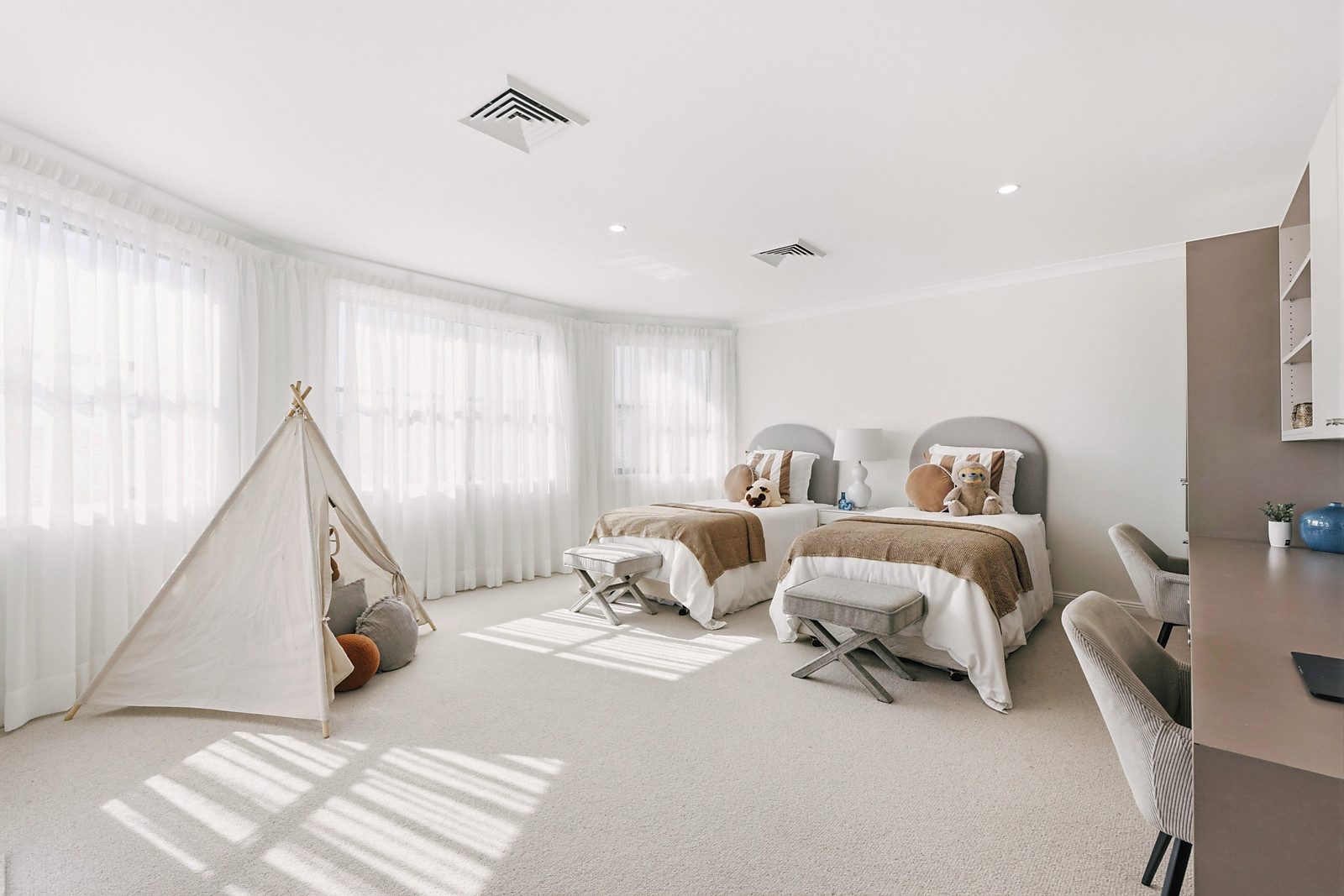 53 Gilgandra Road, North Bondi For Sale by Sydney Sotheby's International Realty - image 13