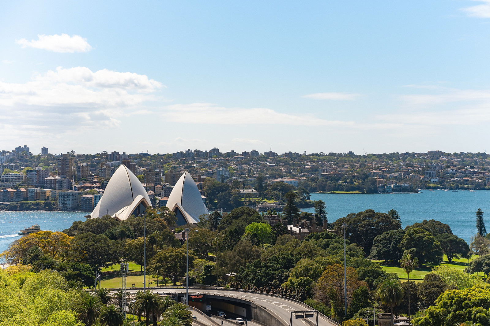 53/155 Macquarie Street, Sydney For Sale by Sydney Sotheby's International Realty - image 5