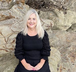 Photo of Sarah Showler