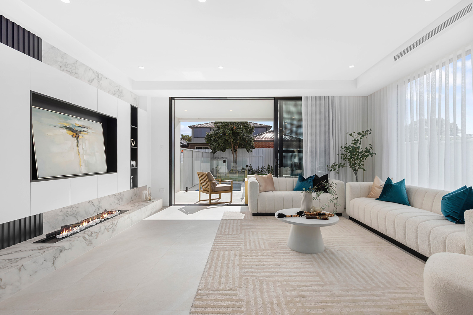 41b Coveney Street, Bexley North Auction by Sydney Sotheby's International Realty - image 2