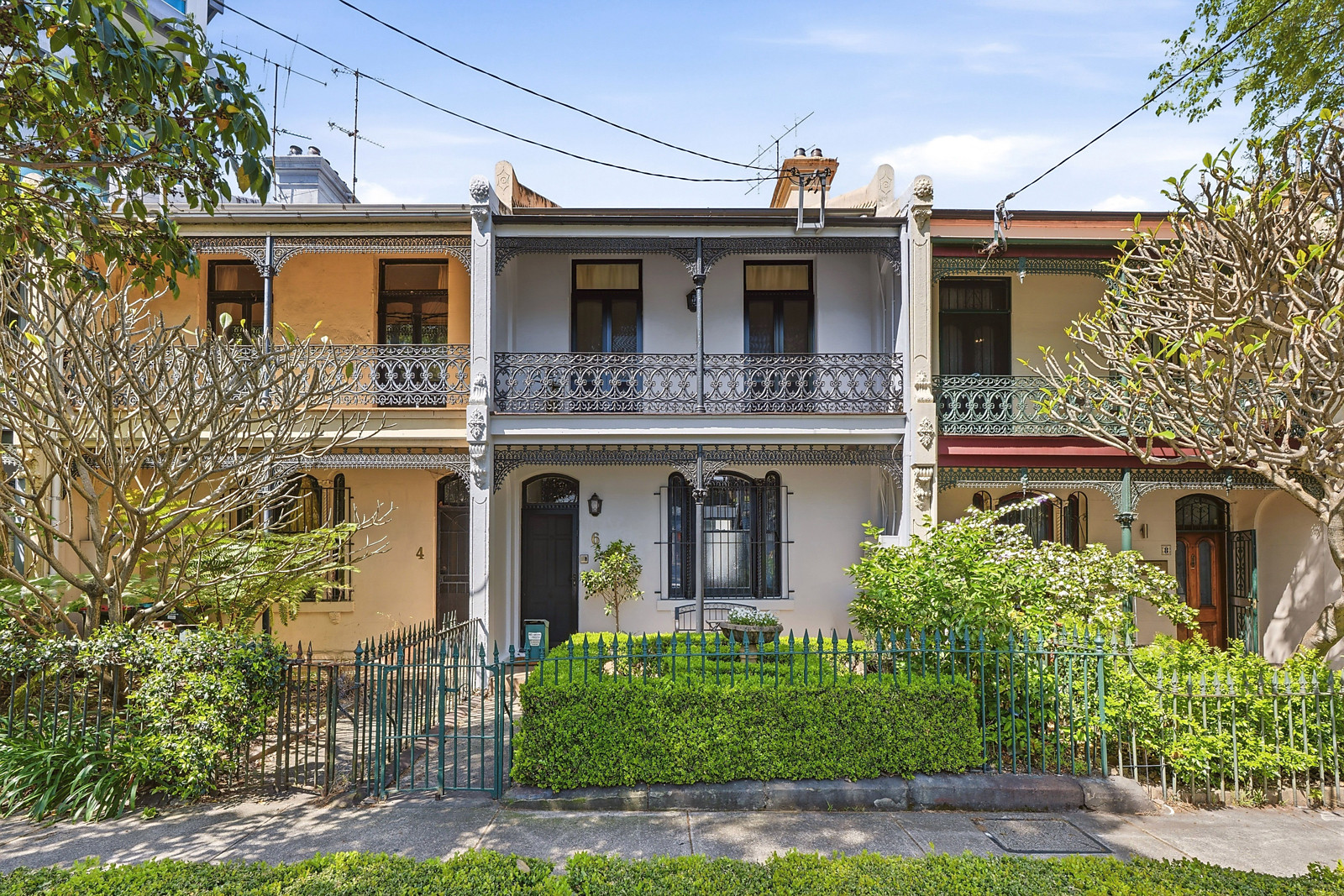 6 Crown Street, Woolloomooloo Auction by Sydney Sotheby's International Realty