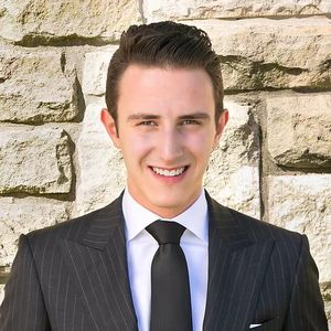 Photo of Adam Reichman