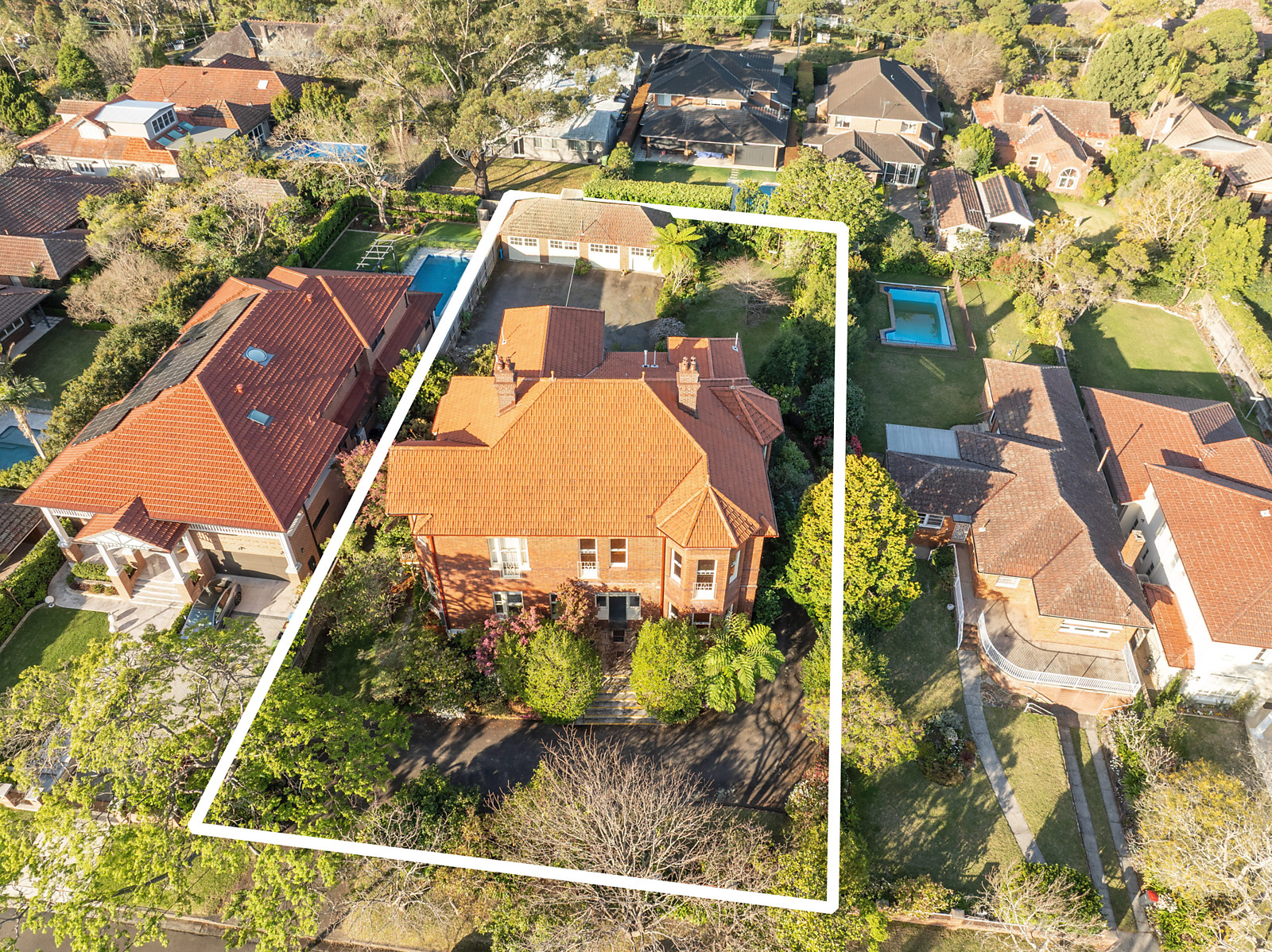 4 Matong Street, Gordon Auction by Sydney Sotheby's International Realty - image 3