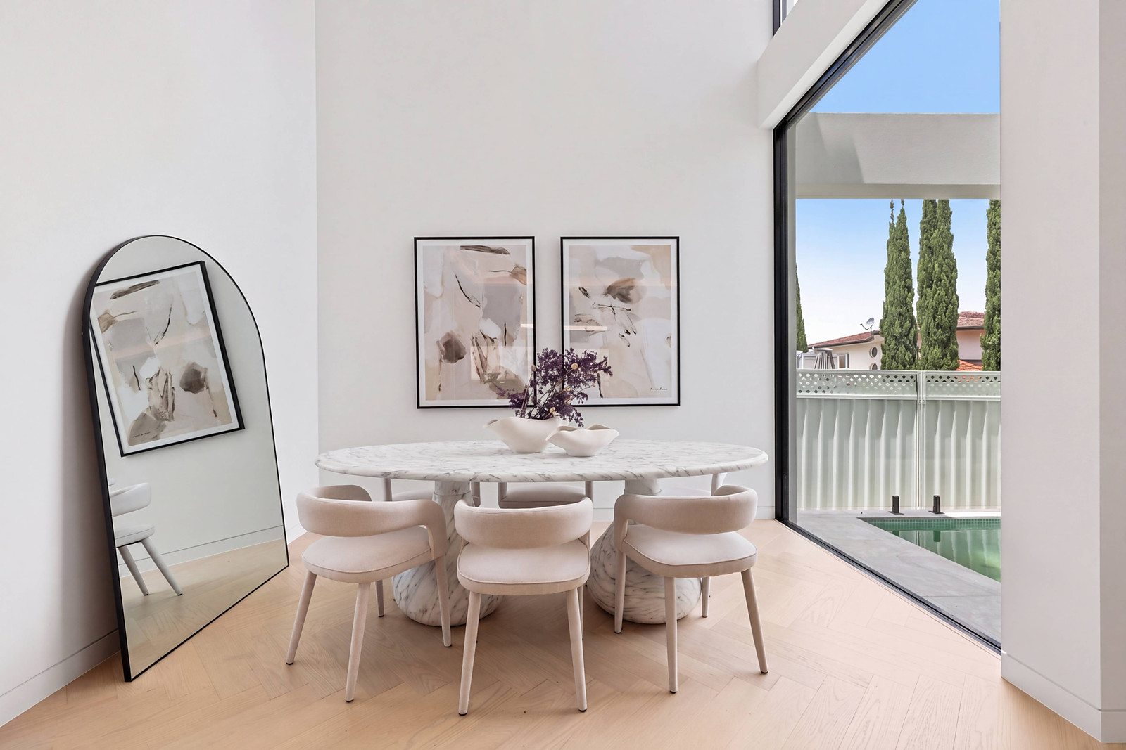 8a Como Street, Blakehurst For Sale by Sydney Sotheby's International Realty - image 5