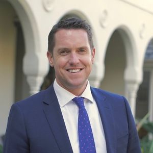 Photo of Robert Macpherson