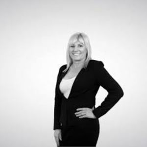 Photo of Roz Reynolds