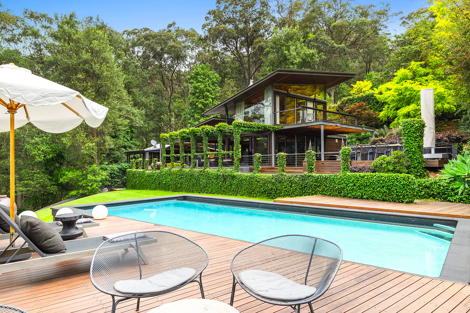 83 Serpentine Lane, Bowen Mountain For Sale by Sydney Sotheby's International Realty - image 2