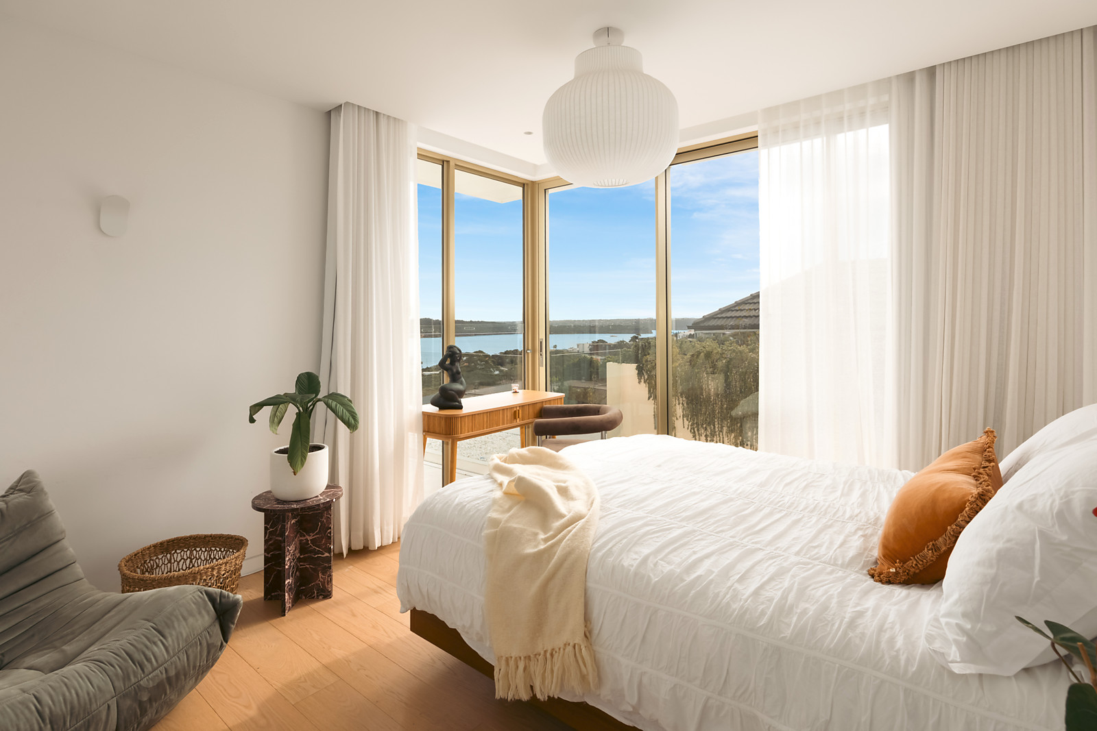 22 Village High Road, Vaucluse Auction by Sydney Sotheby's International Realty - image 12