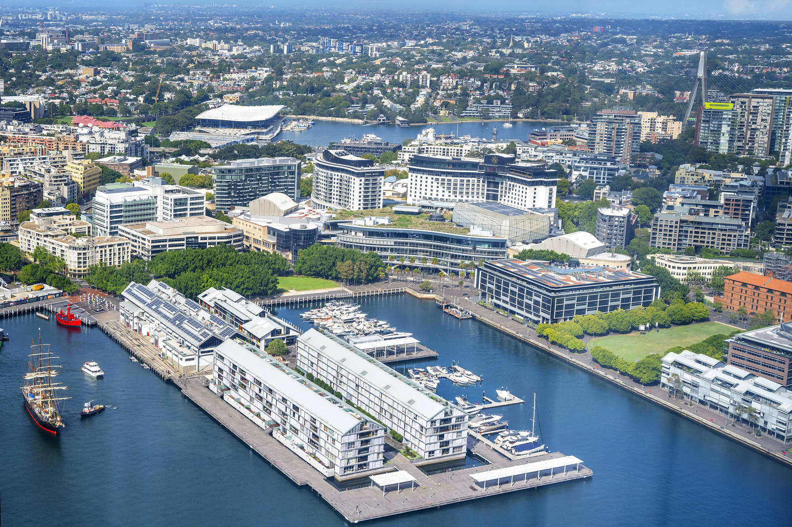 68D/2 Watermans Quay, Barangaroo For Lease by Sydney Sotheby's International Realty - image 2