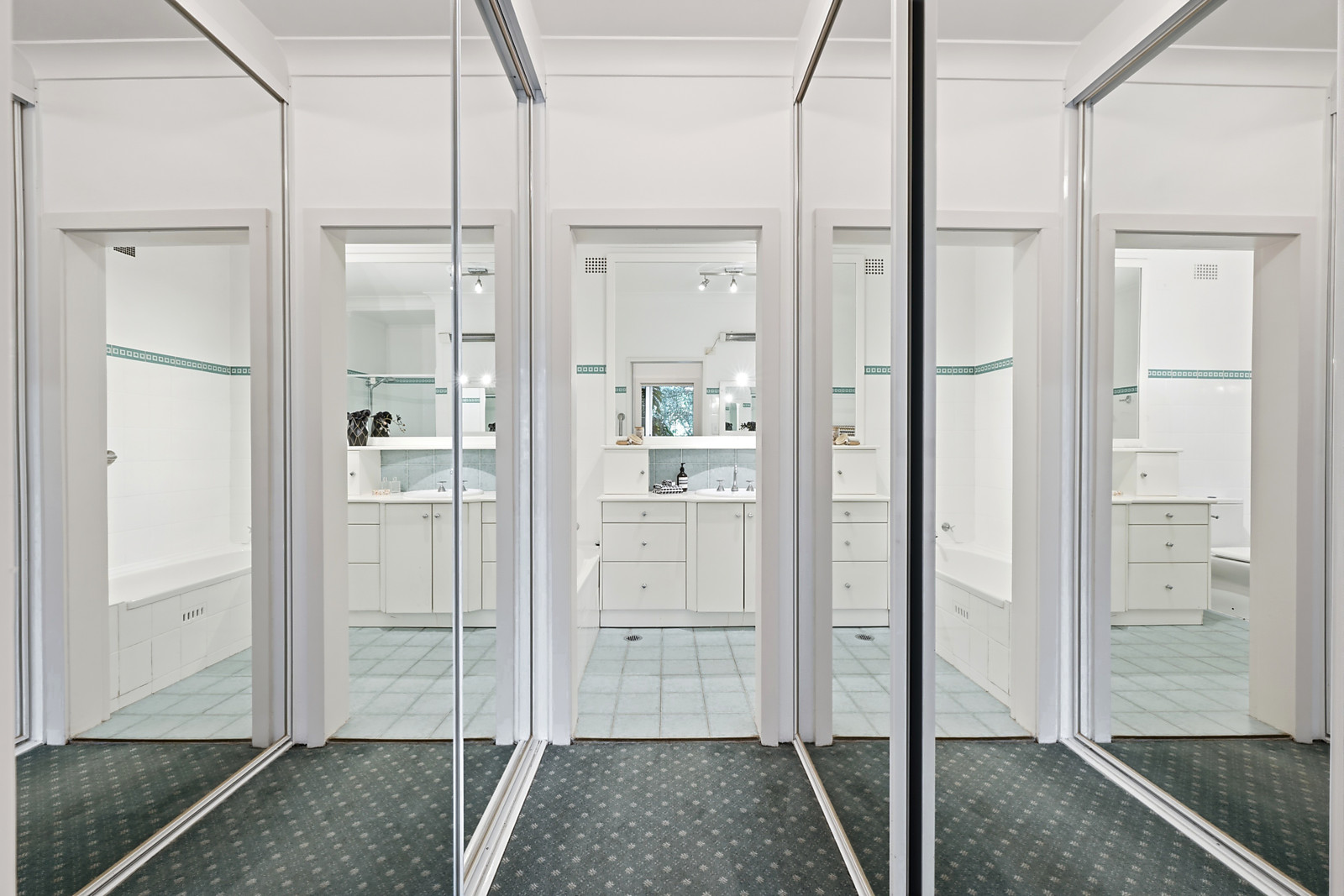 1/18 Small Street, Woollahra Auction by Sydney Sotheby's International Realty - image 9