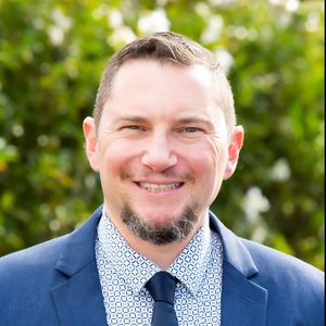 Photo of Chris Denne