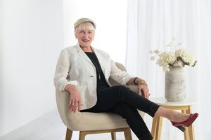 Photo of Rae Tomlinson
