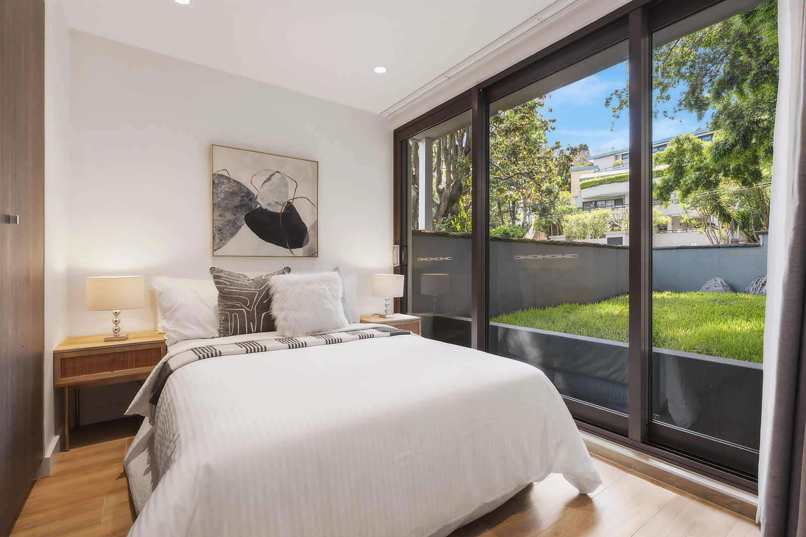 1/17 Carlotta Road, Double Bay Auction by Sydney Sotheby's International Realty - image 7