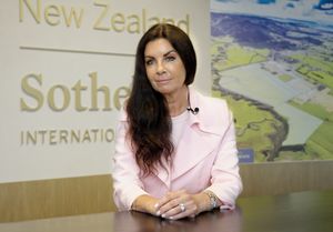 Photo of Carolyn Hanson