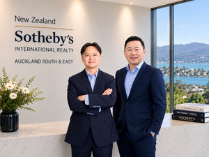 Photo of Ben Hong & Davy Chen