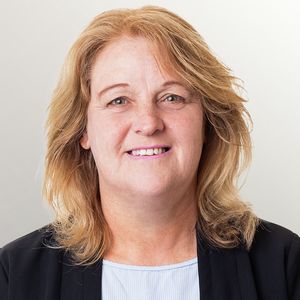 Photo of Angela Shaw