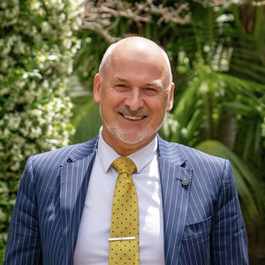 Photo of Craig Smith