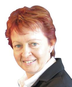 Photo of Angie Holmes