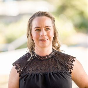 Photo of Sarah Rogers