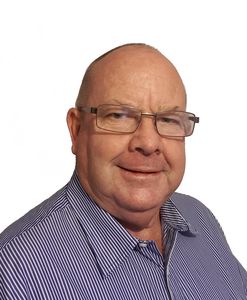 Photo of Chris Thomas