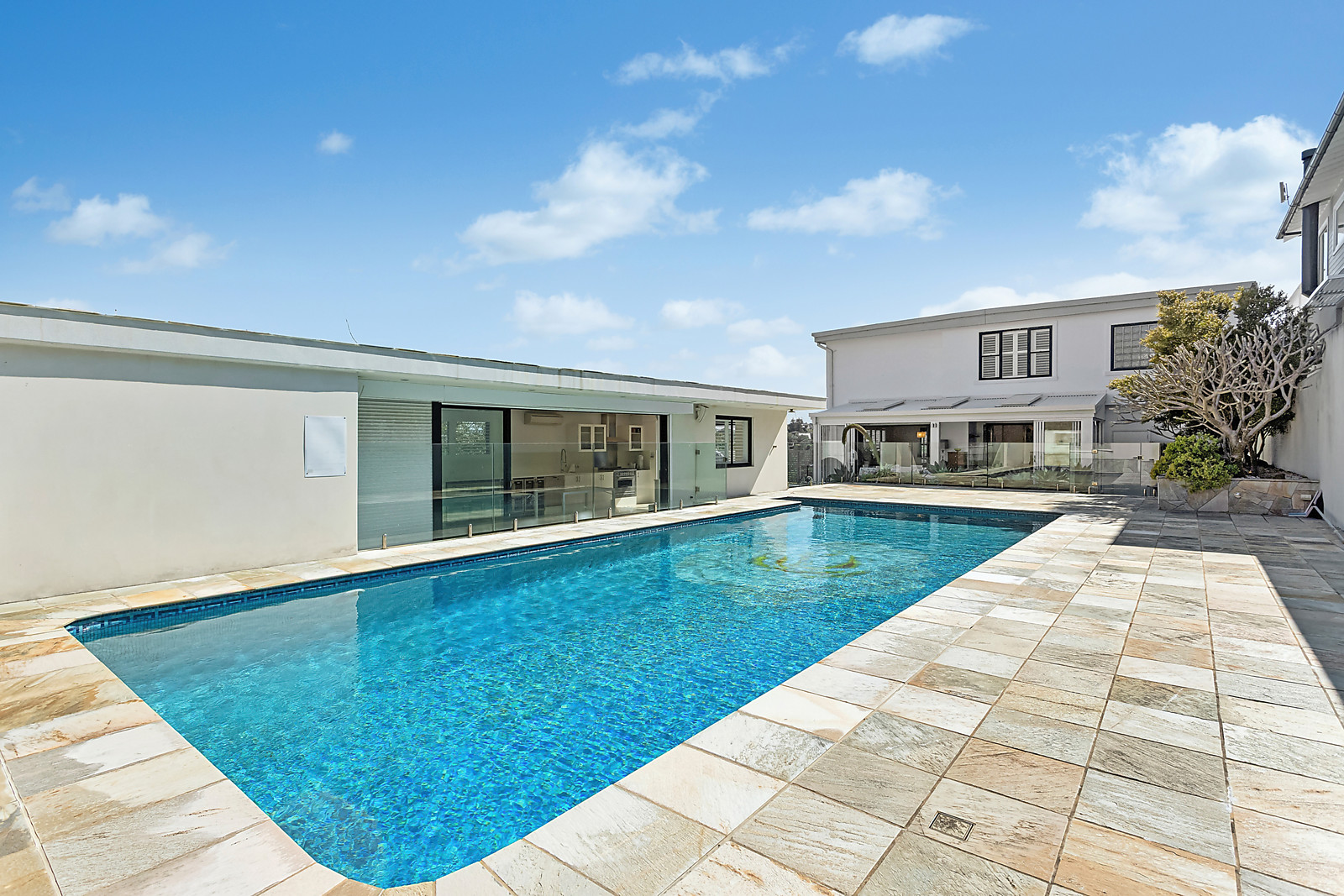 7 Victory Street, Rose Bay For Sale by Sydney Sotheby's International Realty - image 6