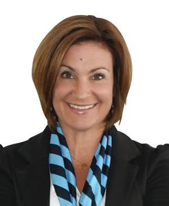 Photo of Emma Taylor-Warne