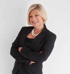 Photo of Davina Kennedy