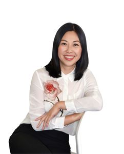 Photo of Lucy Gu